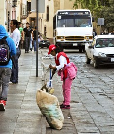 RECOLECTAN 18 TONELADAS DE BASURA EN SEMANA SANTA