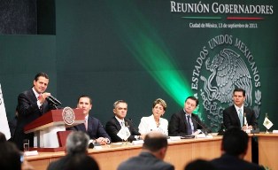 PRESENTA EPN ANTE CONAGO PROGRAMA DE ACELERACIÓN DE CRECIMIENTO ECONÓMICO 2013-2014