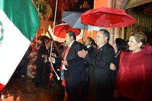 ENCABEZA MAR CEREMONIA DEL GRITO DE INDEPENDENCIA DE MÉXICO