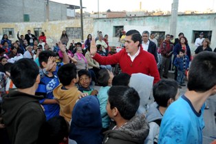 CONVIVE ALCALDE CON CIUDADANOS EN POSADAS