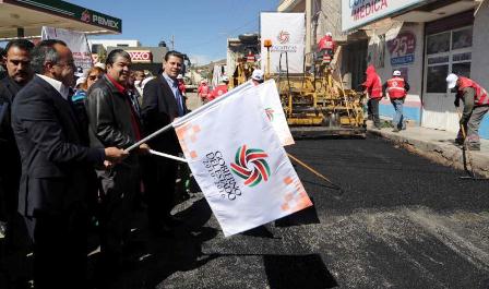 DIO MAR BANDERAZO DE INICIO A OBRAS DE REENCARPETAMIENTO Y BACHEO EN GUADALUPE