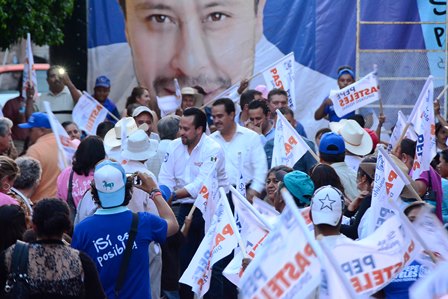 PEPE PASTELES ARRANCA CAMPAÑA EN EL MUNICIPIO DE JALPA