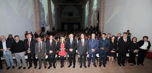 DEVELA MAR ESCULTURA DE RAMÓN LÓPEZ VELARDE EN PLAZA DE ARMAS