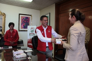 ENTREGA ALCALDE CAPITALINO FILTROS PURIFICADORES DE AGUA Y APOYOS A TRABAJADORES