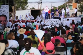 “VOY A LLEGAR A GOBERNAR CON UN EQUIPO DE LOS MEJORES”: RAFAEL FLORES MENDOZA