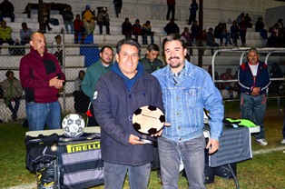 PREMIAN LOS GANADORES DE TORNEO GOLDEN “SERGIO SALAZAR”