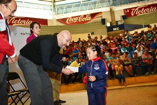 INVITA FERNANDO UC A PARTICIPAR EN LA CAMPAÑA DE CANJE DE ARMAS CON LA SEDENA.