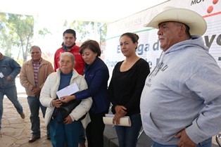 ENTREGA ALCALDESA APOYOS DEL PROGRAMA EMPLEO TEMPORAL