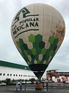 SE ALEGRAN FAMILIAS FRESNILLENSES AL TENER UN VIAJE EN LAS ALTURAS