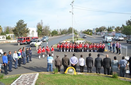 CONMEMORAN EL LXX ANIVERSARIO LUCTUOSO  DE MANUEL M. PONCE