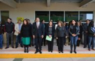 VISITA SAUL MONREAL INSTITUTO ALFRED NOBEL EN EL SALUDO A LA BANDERA