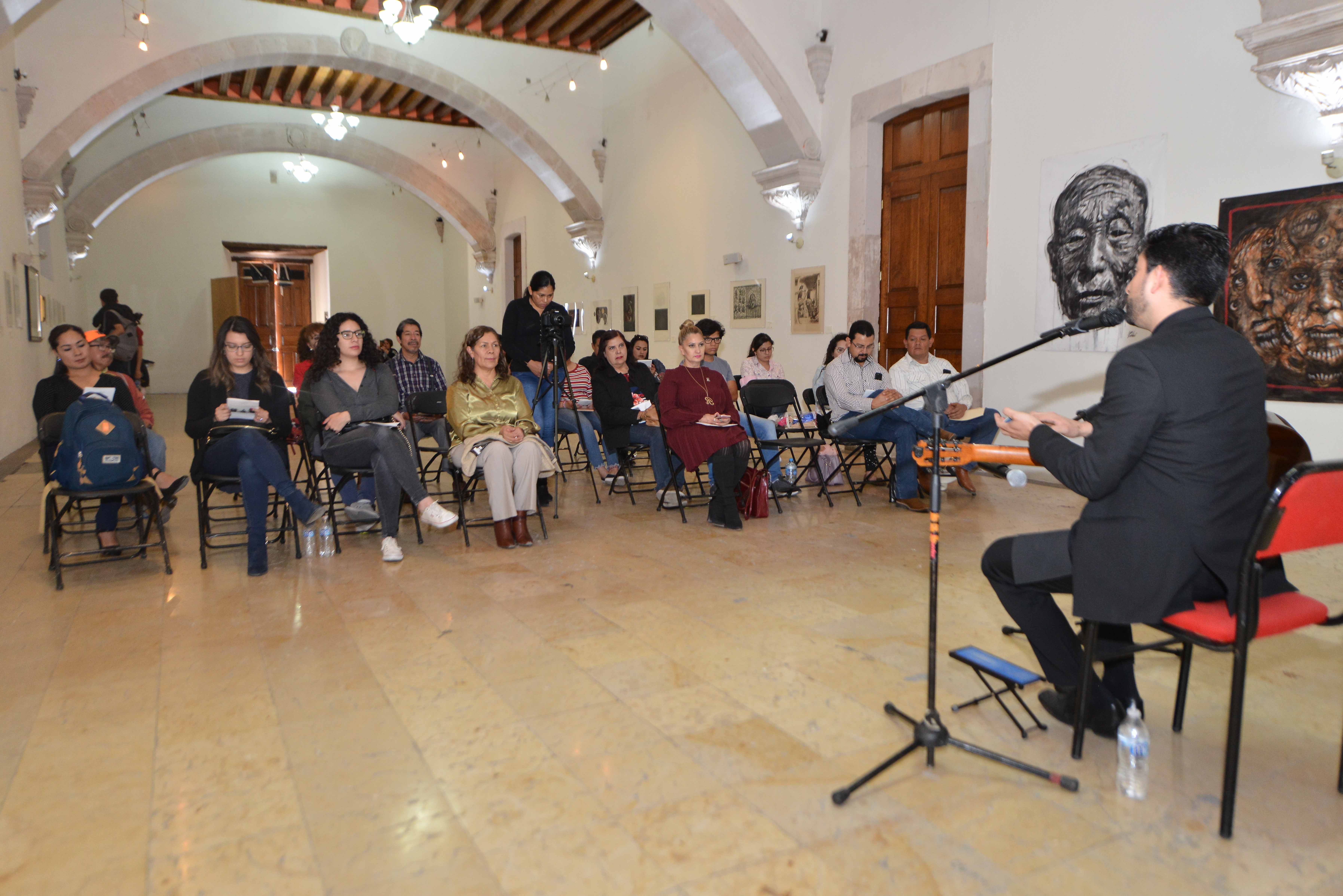 REALIZAN CONCIERTO DE GUITARRA CLÁSICA EN EL EX TEMPLO DE LA CONCEPCIÓN