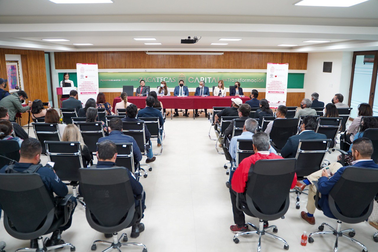 FIRMA AYUNTAMIENTO DE LA CAPITAL CONVENIO CON EL INAH Y LA JUNTA DE MONUMENTOS EN PRO DEL PATRIMONIO ZACATECANO