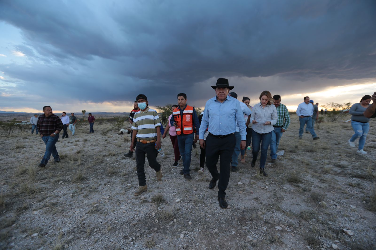 Ofrece Gobernador David Monreal todo su respaldo a las familias de Río Grande afectadas por la lluvia atípica y granizada