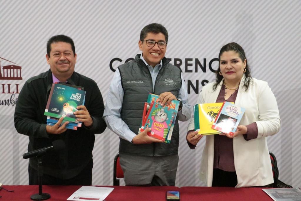 RECIBEN BIBLIOTECAS DE FRESNILLO DONACIÓN DE COLECCIÓN DE LIBROS