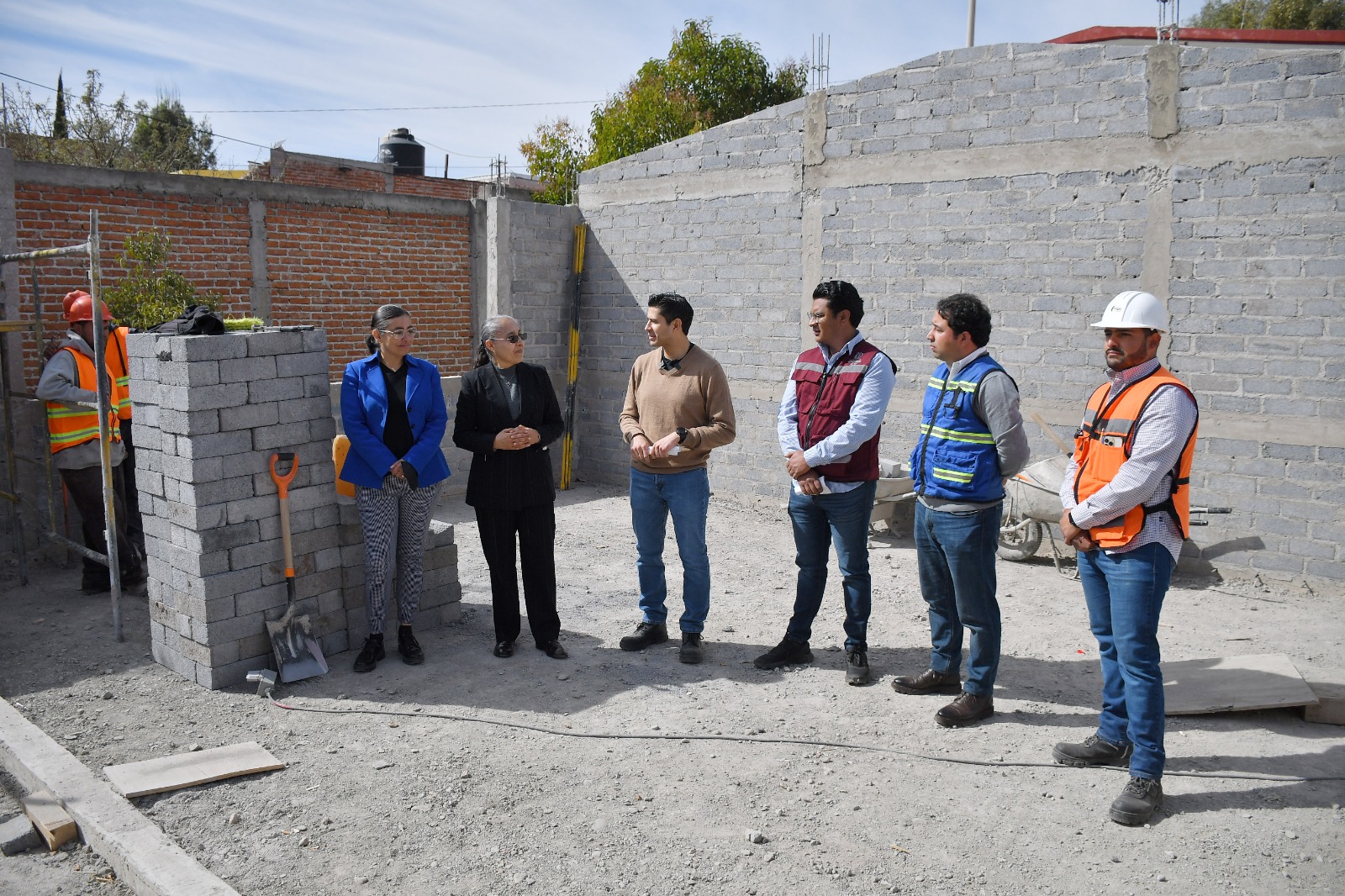 Comprometido Julio César Chávez con la educación de la niñez guadalupense