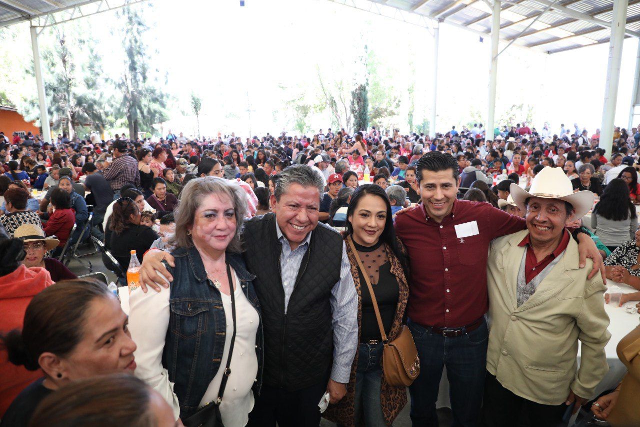 Encabeza Gobernador David Monreal Ávila reunión con representantes de colonias y comunidades del Municipio de Guadalupe