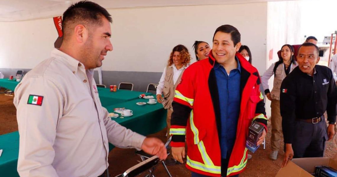 TRABAJA JORGE MIRANDA CON MIEMBROS DE PROTECCIÓN CIVIL PARA MEJORAR RENDIMIENTO DE LA CORPORACIÓN