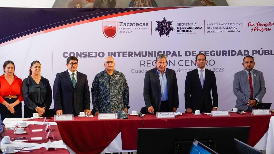 FORTALECEN A LA SECRETARÍA DE SEGURIDAD PÚBLICA CON EQUIPO TÁCTICO Y UNIFORMES