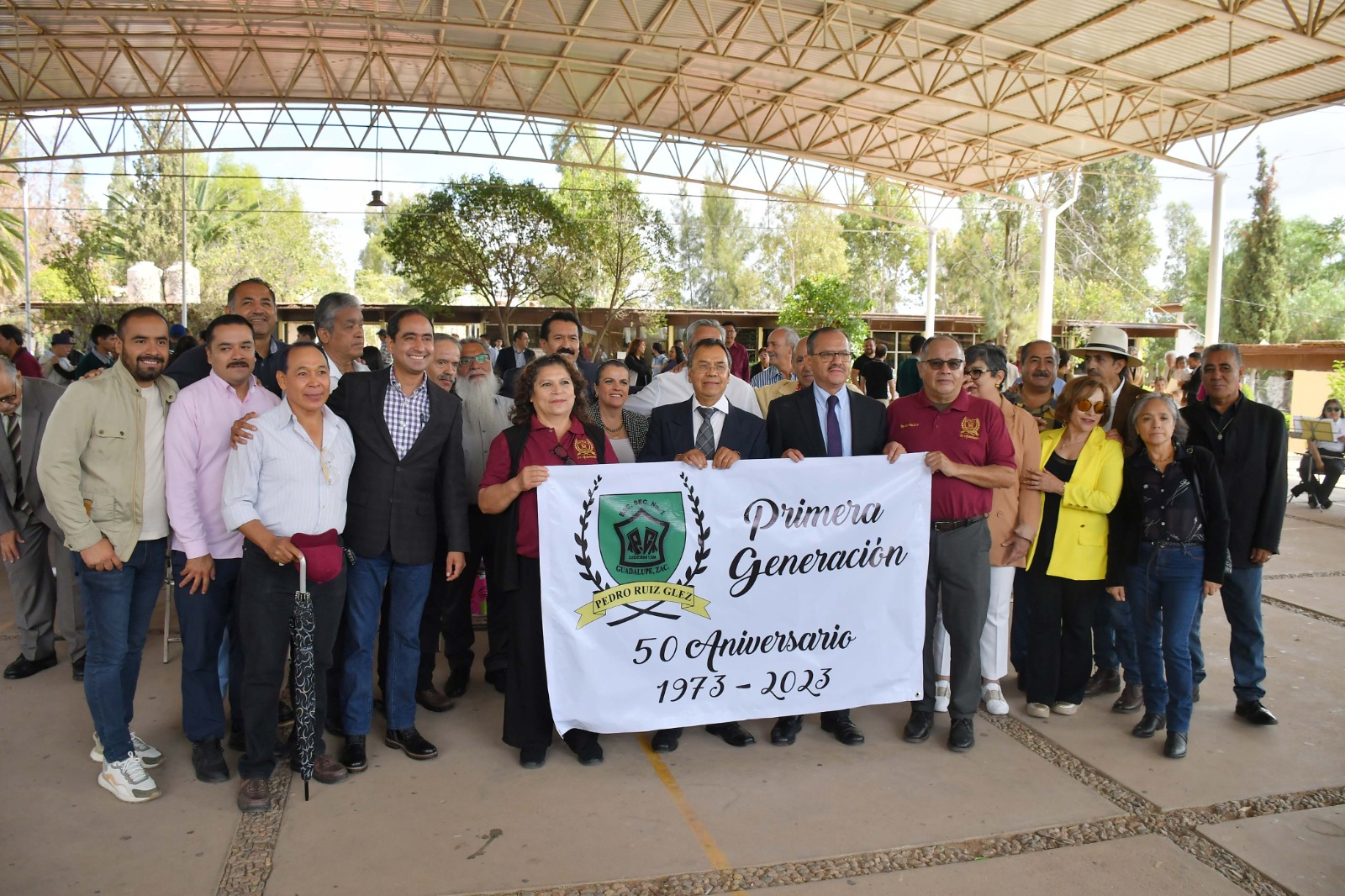 En ceremonia de aniversario del plantelAnuncia José Saldívar obras de mejoramiento de infraestructura para Secundaria Pedro Ruiz González