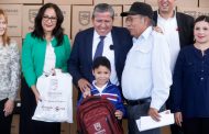 Entrega Gobernador David Monreal 40 mil mochilas y paquetes de útiles escolares gratuitos a familias de Zacatecas y Guadalupe