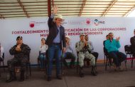 Fortalece Gobernador David Monreal a las corporaciones municipales de seguridad con patrullas y mejores salarios