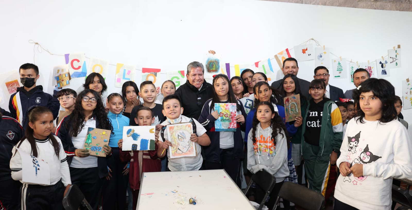 Promueve Gobernador David Monreal fortalecimiento de habilidades artísticas y científicas en estudiantes zacatecanos