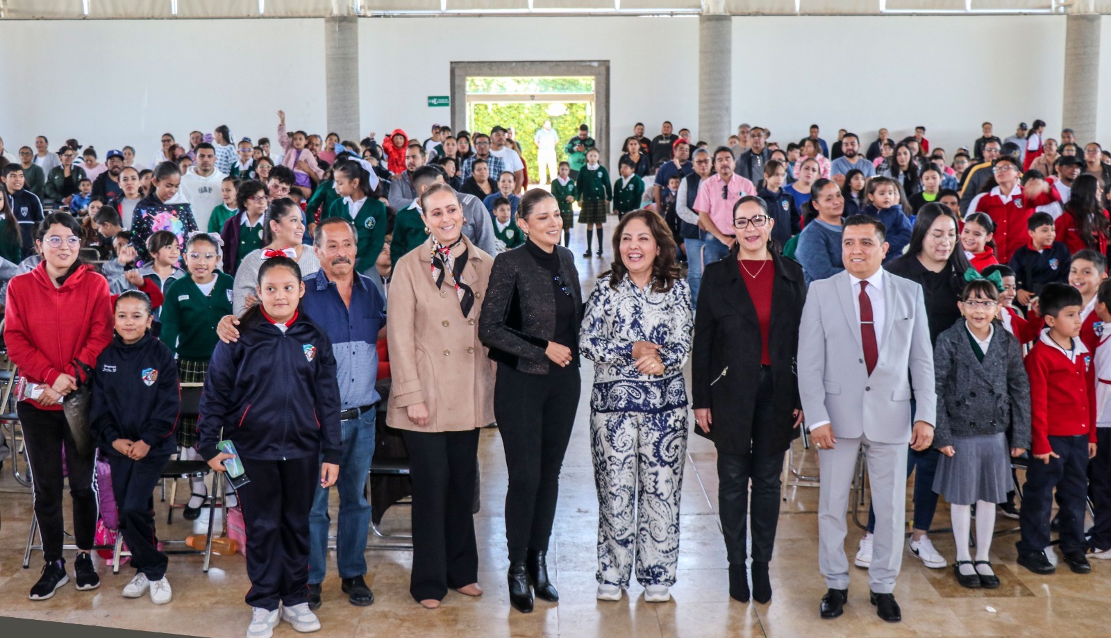 Beneficia Gobierno de Zacatecas a más de 4 mil infantes con lentes graduados