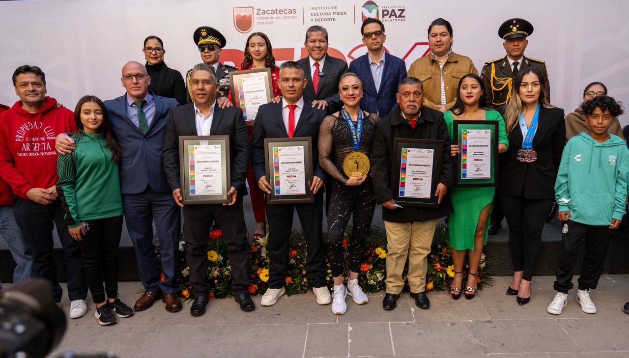 Entrega Gobernador David Monreal Ávila el Premio Estatal del Deporte 2024